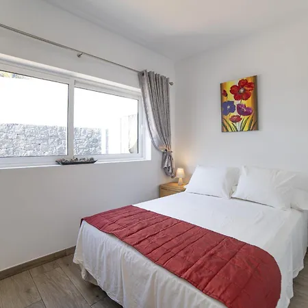 Villa Exquisite Lanzarote Nova Vista 4 Bedrooms Spectacular Sea View