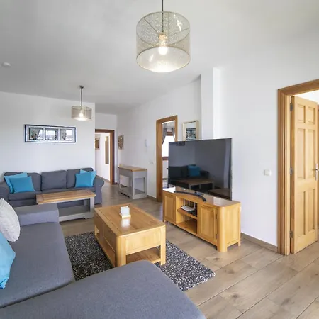 Exquisite Lanzarote Nova Vista 4 Bedrooms Spectacular Sea View Villa *