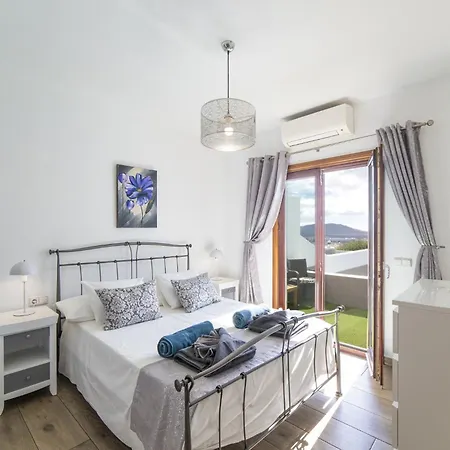 Villa Exquisite Lanzarote Nova Vista 4 Bedrooms Spectacular Sea View
