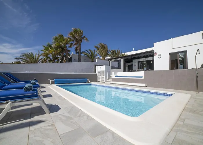 Exquisite Lanzarote Nova Vista 4 Bedrooms Spectacular Sea View Villa Playa Blanca (Lanzarote)