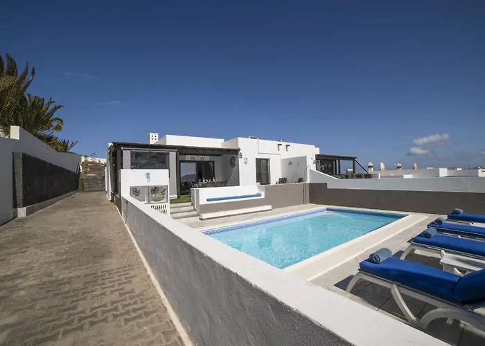 فيلة Exquisite Lanzarote Nova Vista 4 Bedrooms Spectacular Sea View بلايا بلانكا